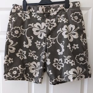 Islander shorts Hawaiian Print 38 gray 100% cotton floral grey …